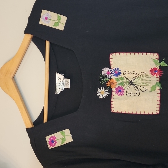 L.G.S. Large Black Floral Embroidered Dress - Picture 4 of 8